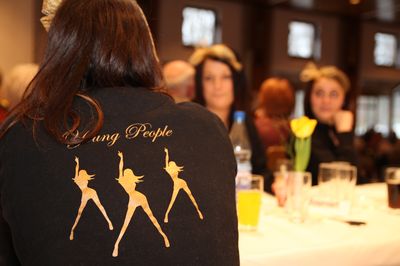Die Tanzgruppe Young People ...