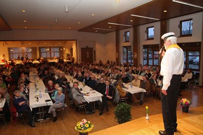 ... den Saal ...