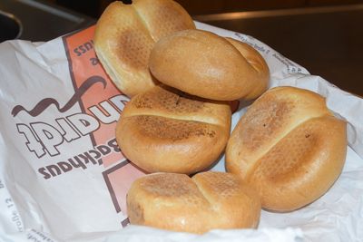... und Br&ouml;tchen st&auml;rken, ...
