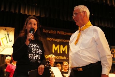 ... und stellten den Gospelchor GoSpirit aus Heuchelheim ...